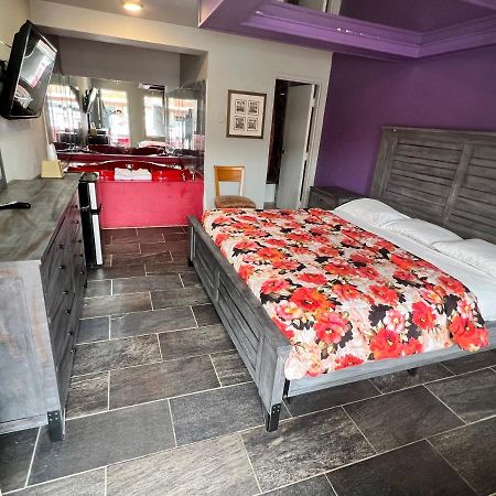 Miami Inn & Suites Оук-Лон Экстерьер фото